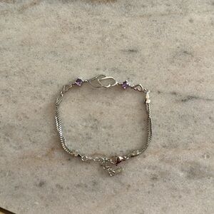 Bracelet with hearts and purple Stones 
New and Silver 925